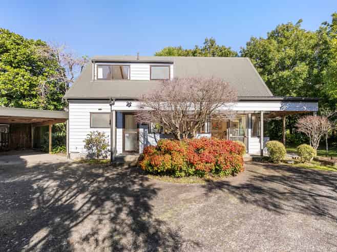 2/105 Glendale Road, Glen Eden
