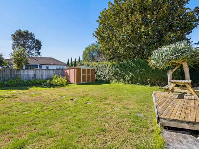 15 Carmen Avenue, Mount Eden