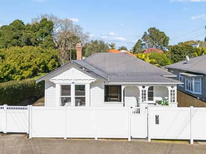120 Marsden Avenue, Mount Eden