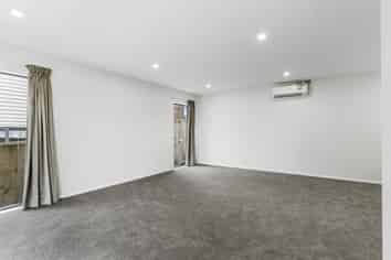 41B Kingdale Road , Henderson