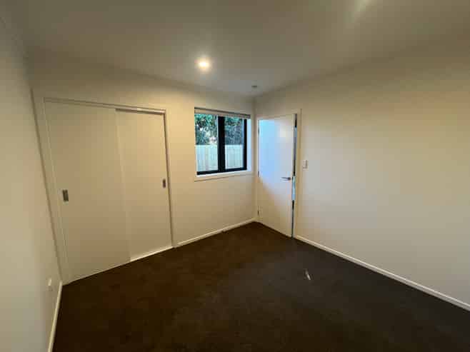 2/25 Darley Street, Maeroa