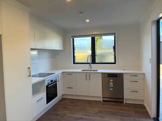 2/25 Darley Street, Maeroa