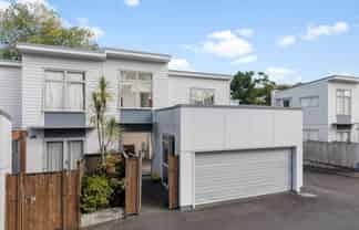 42/3 Wagener Place, Mount Albert