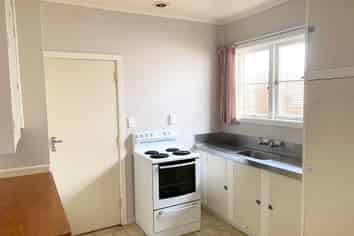 Auckland - Address withheld