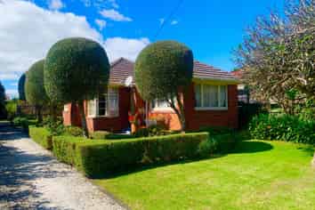 Auckland - Address withheld