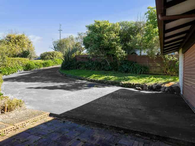 4a  Cape Horn Road, Hillsborough