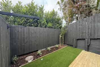 8/169 Beach Haven Road, Beach Haven