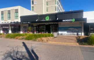 Spacious, Modern & Central Retail
