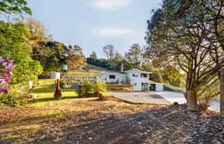 663 Paihia Road, Opua