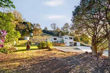 663 Paihia Road, Opua