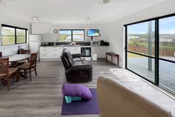 22 Takitimu Street, Waitarere Beach