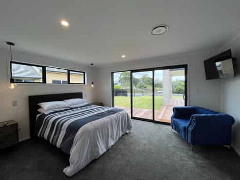 2 Rauiri Drive, One Tree Point