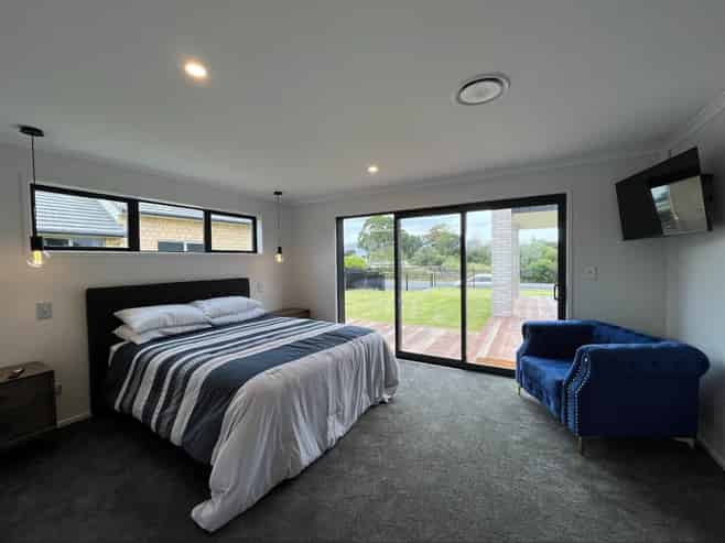 2 Rauiri Drive, One Tree Point