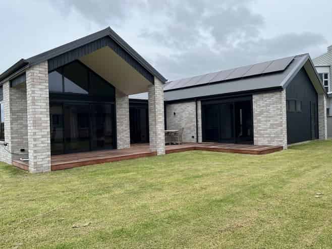 2 Rauiri Drive, One Tree Point