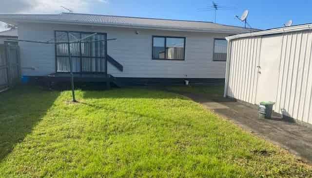 146A Shifnal Drive, Manurewa