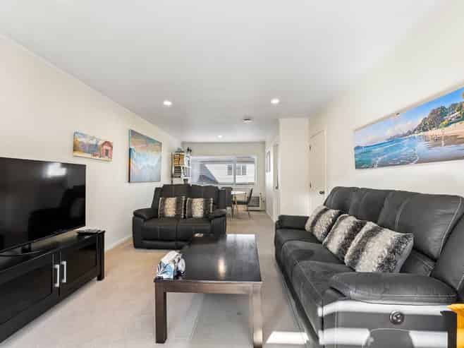 2/3 Quebec Road, Milford