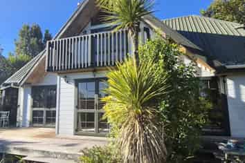 52 Te Akau Road, Okere Falls