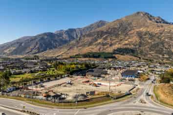 3/207 Stalker Road, Lower Shotover