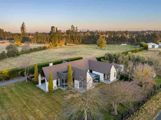 131 Mount Thomas Road, Fernside