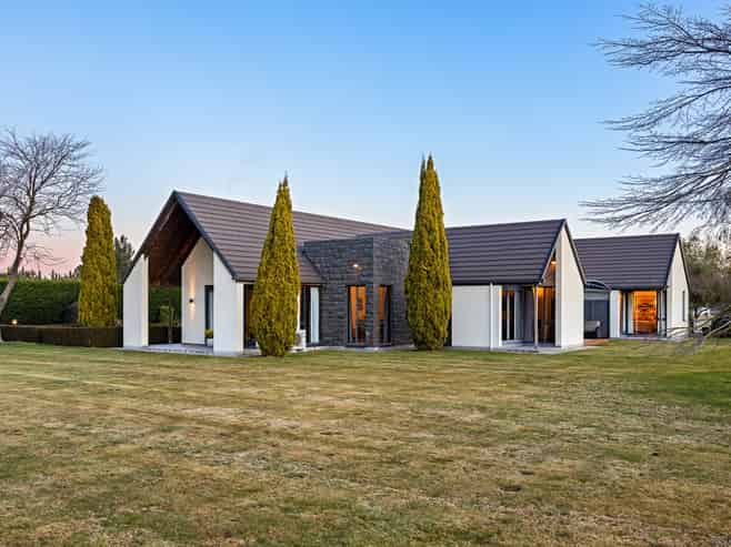131 Mount Thomas Road, Fernside
