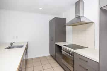 15D Beaumont Street, Hamilton East