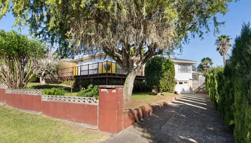 4 April Place, Red Hill