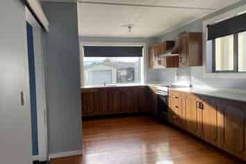 488 Yarrow Street, Glengarry