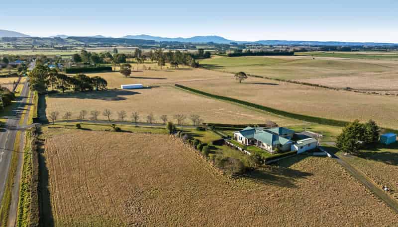 426 Earlys Road, Cust