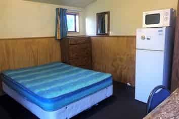 Room 11/3 Union Street West, North Dunedin