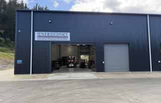 Drive Through Workshop, 556m² Tauriko