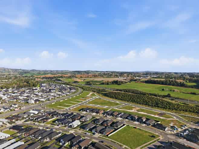 1, 7 and 9 Puku Drive, Ramarama