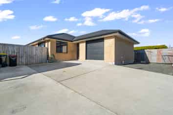 12 Shannon Street, Clifton