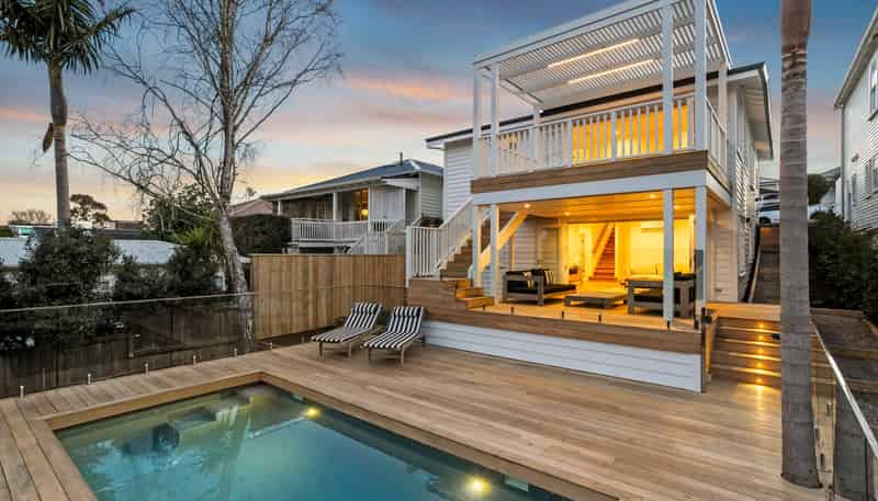 28 Bayfield Road, Herne Bay