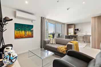 305e/25 Don McKinnon Drive, Albany