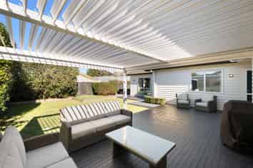 12 Kahika  Grove, Huapai