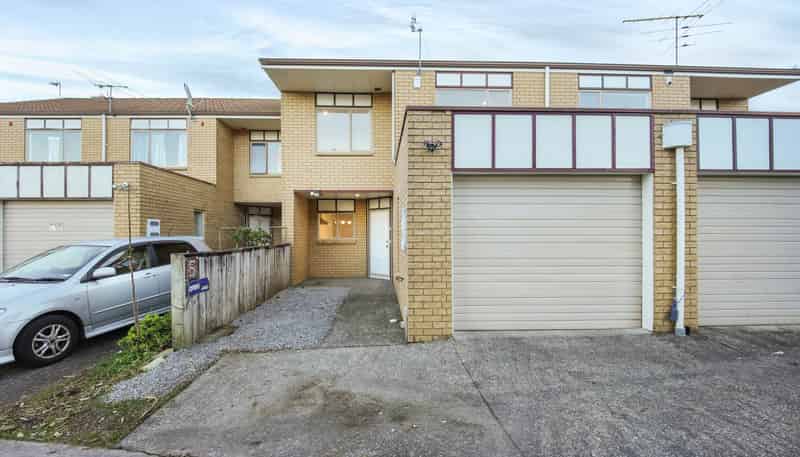 5/17 Charlenne Close, Ranui