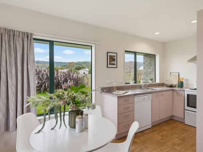84A & B Makarini Street, Paraparaumu
