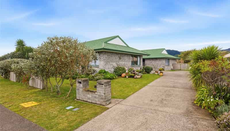 84A & B Makarini Street, Paraparaumu