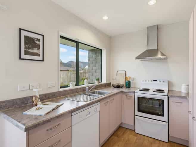 84A & B Makarini Street, Paraparaumu