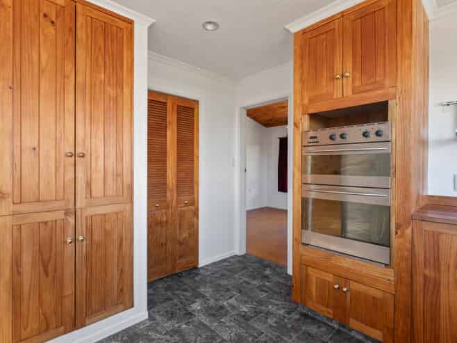 5 Kinloch Place, Papakowhai