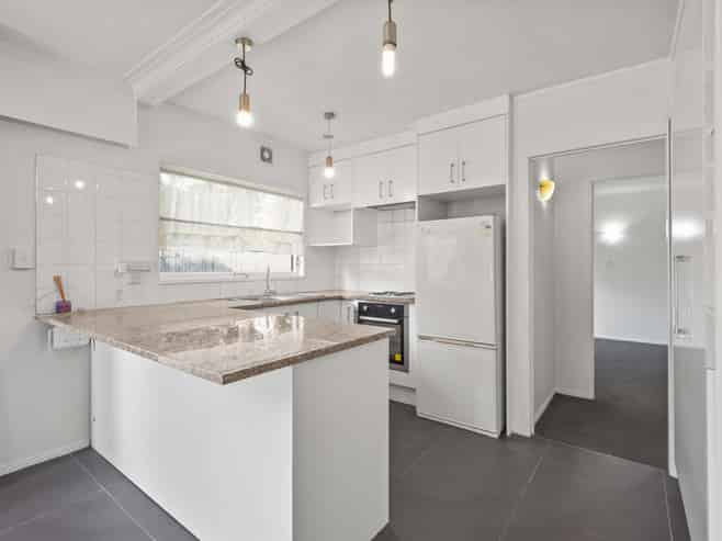 1/66 Beach Road, Pahurehure