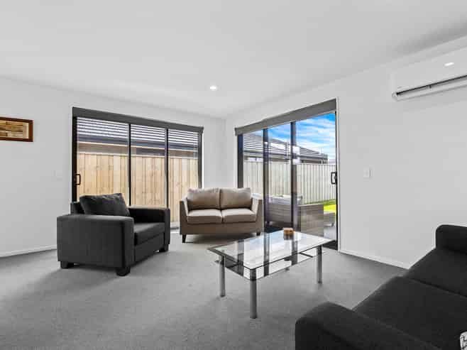 36 Crossley Avenue, Ravenswood