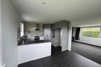 575 Patiki Road RD 32, Opunake