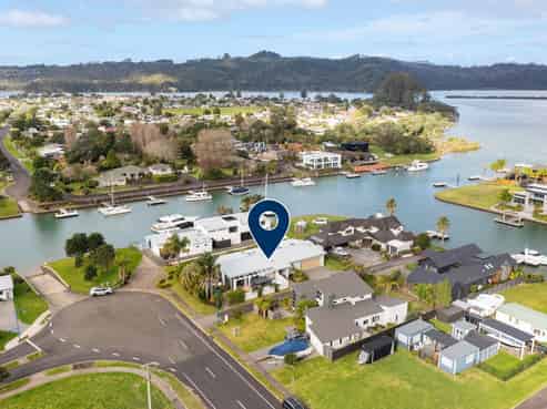 143A South Highway, Whitianga
