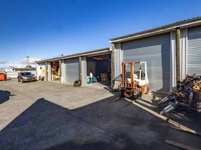 Business, freehold or the complete package