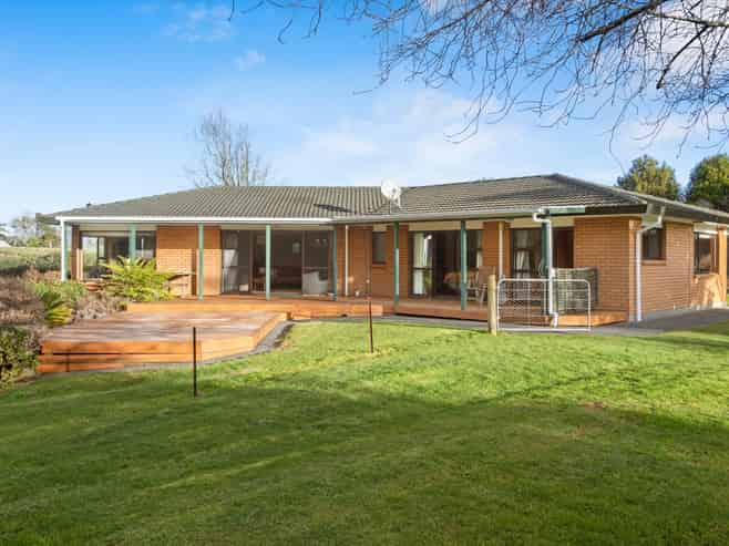 8 Martyn Wright Road, Mauku