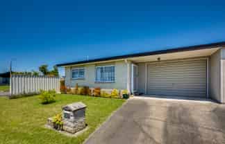 2/2 Spriggs Crescent, Greenmeadows