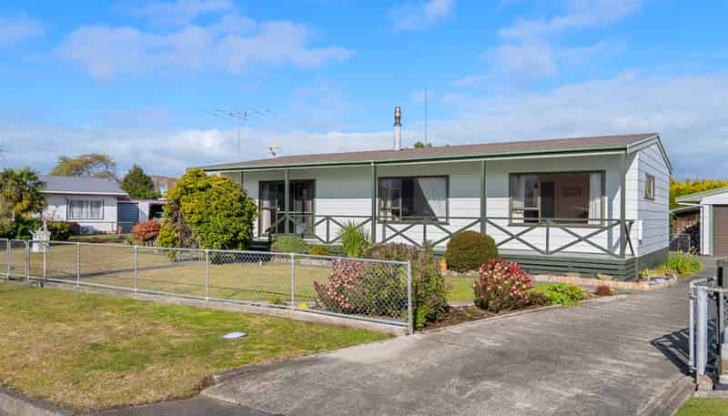 16 Riperata Street, Riverdale