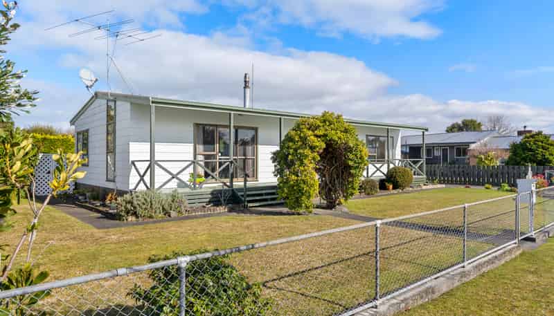 16 Riperata Street, Riverdale