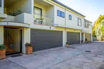 7/27 Shelbourne Street, Nelson City